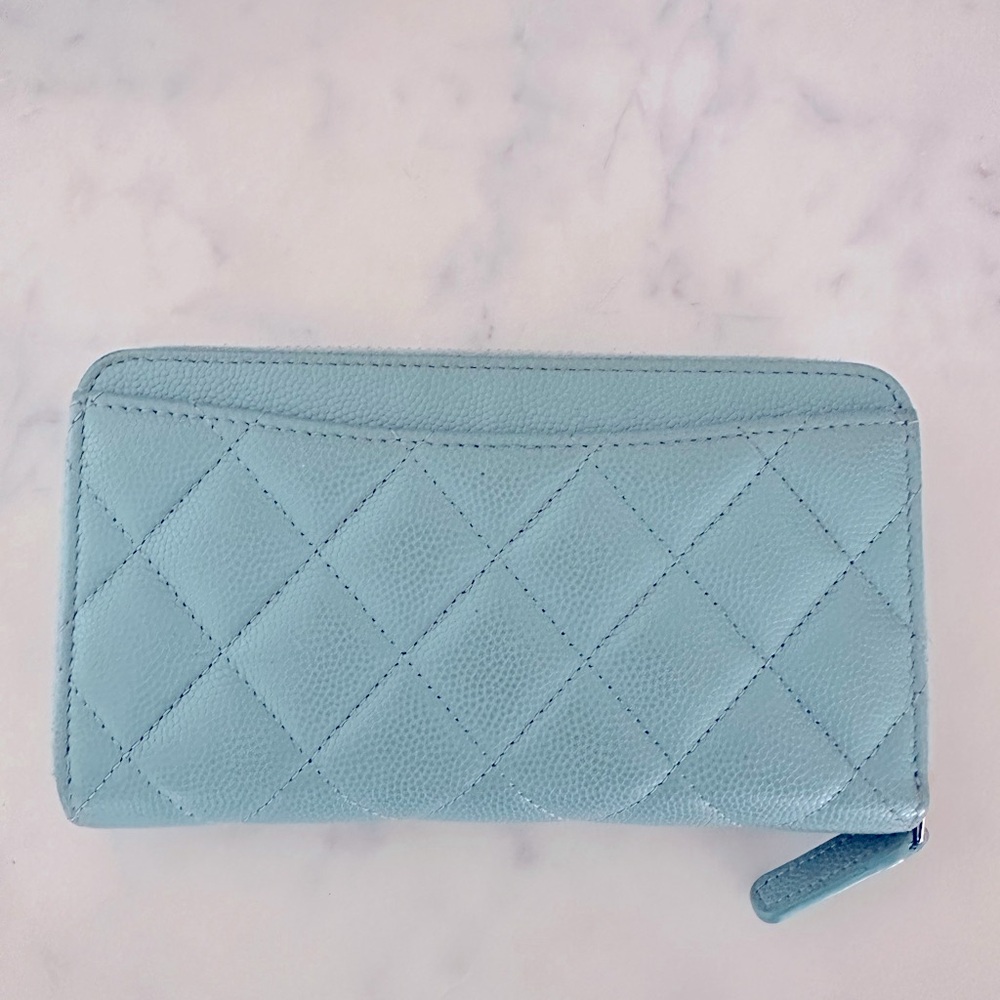 Authentic Chanel Wallet - Picture 3 of 12